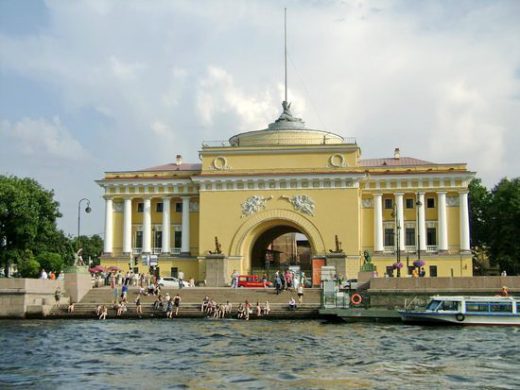 Веб-камера Санкт-Петербург, Адмиралтейская набережная в реальном времени